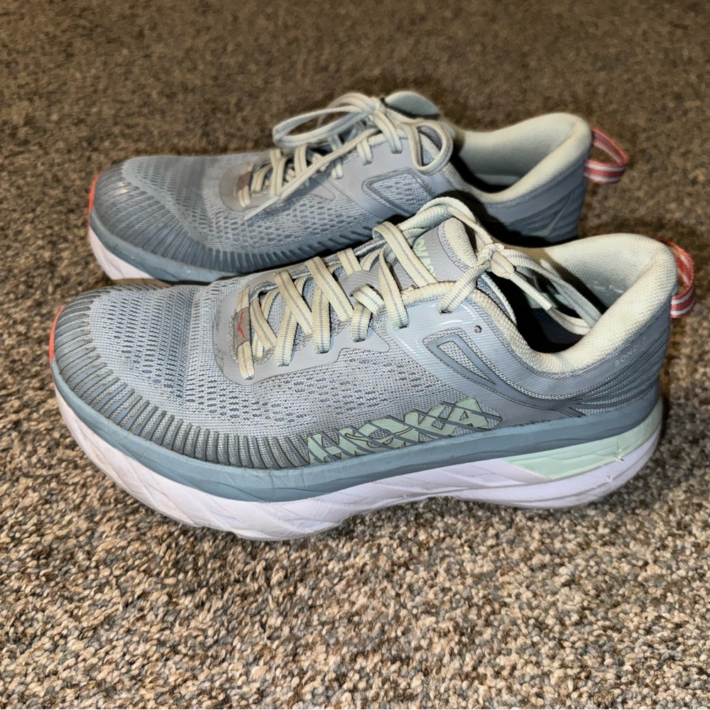 Hoka Bondi 7. Women’s size 6.5